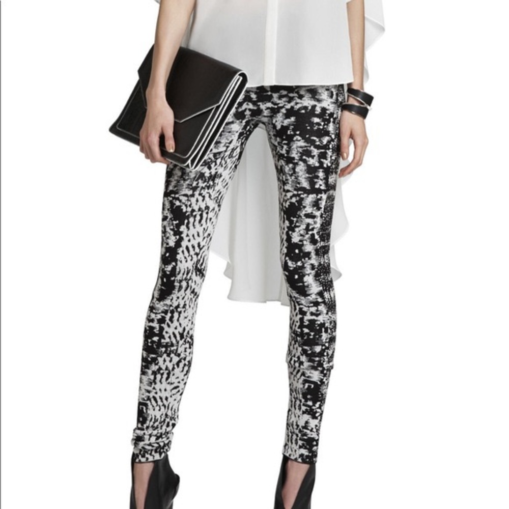 BNWT BCBGMaxAzria Mara Leggings